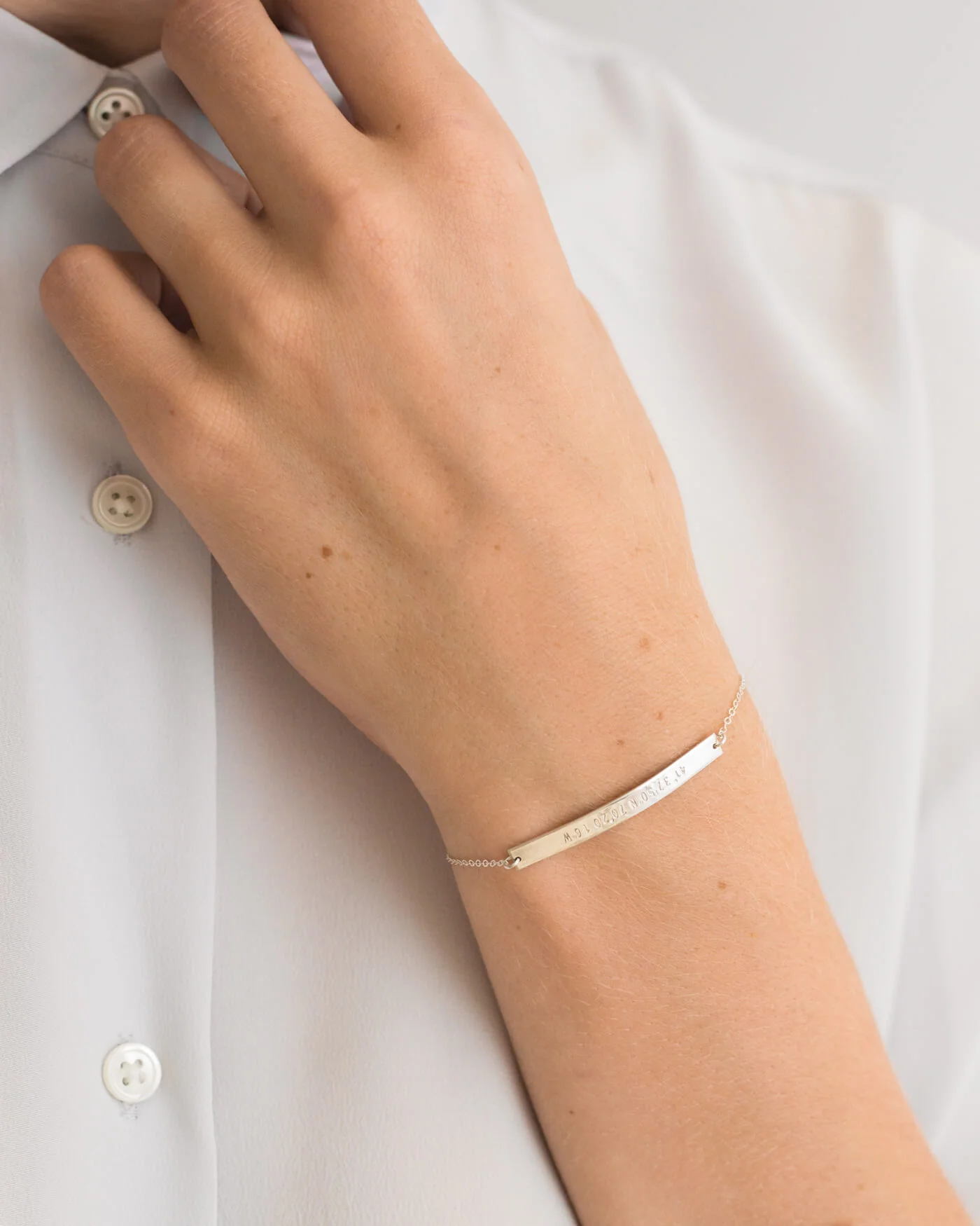 Serra Bar Bracelet - Image 11