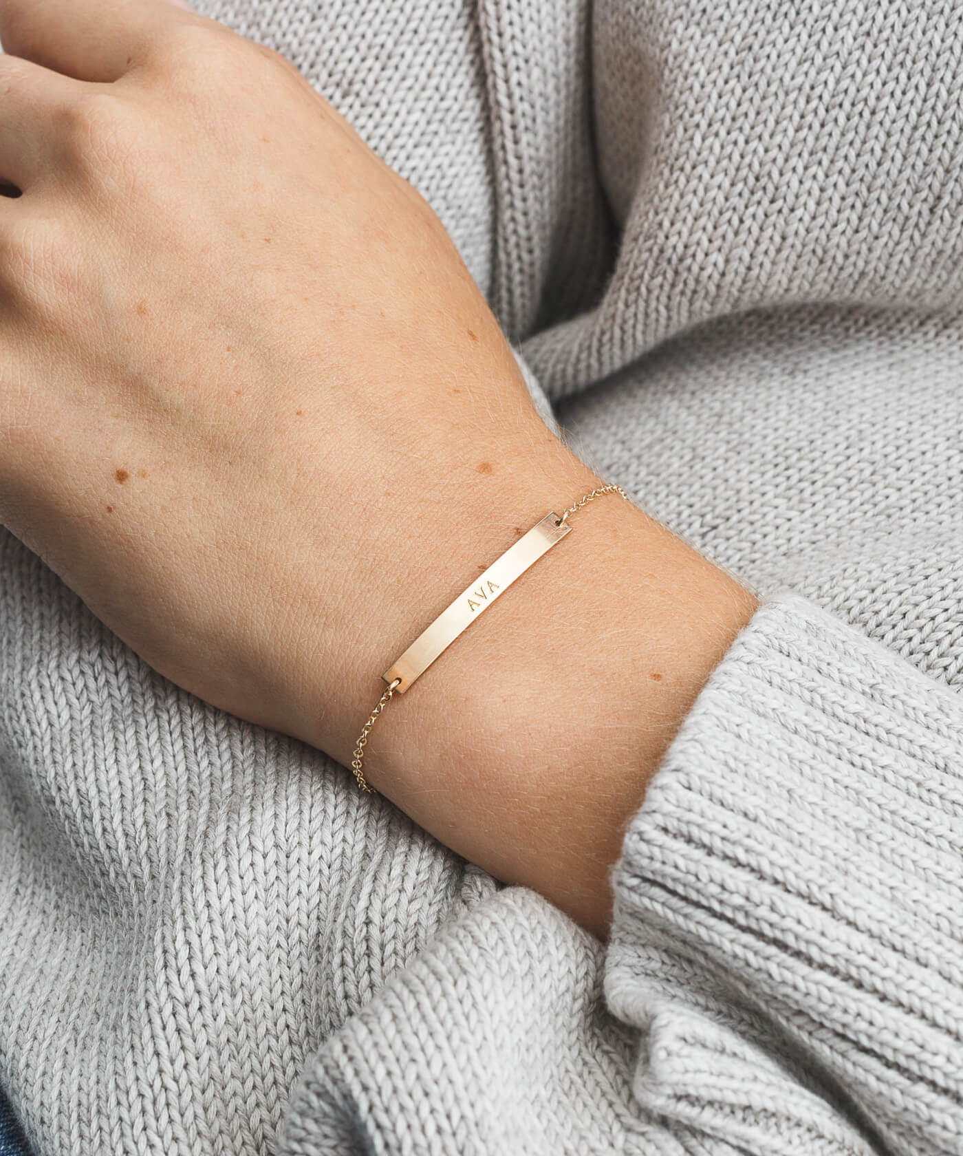 Serra Bar Bracelet - Image 4
