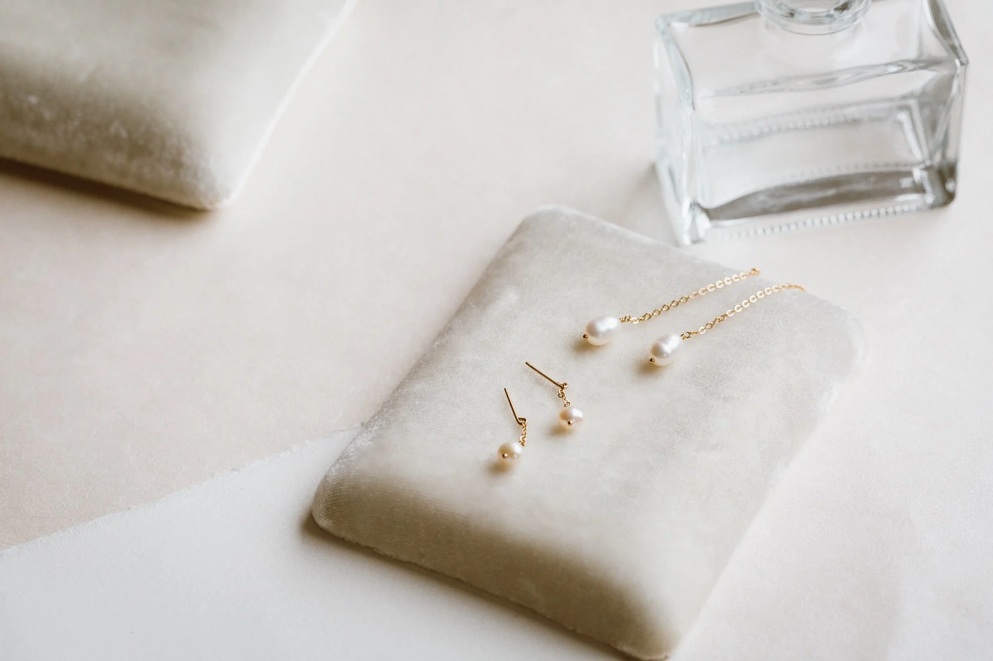 Dara Earrings - Image 10