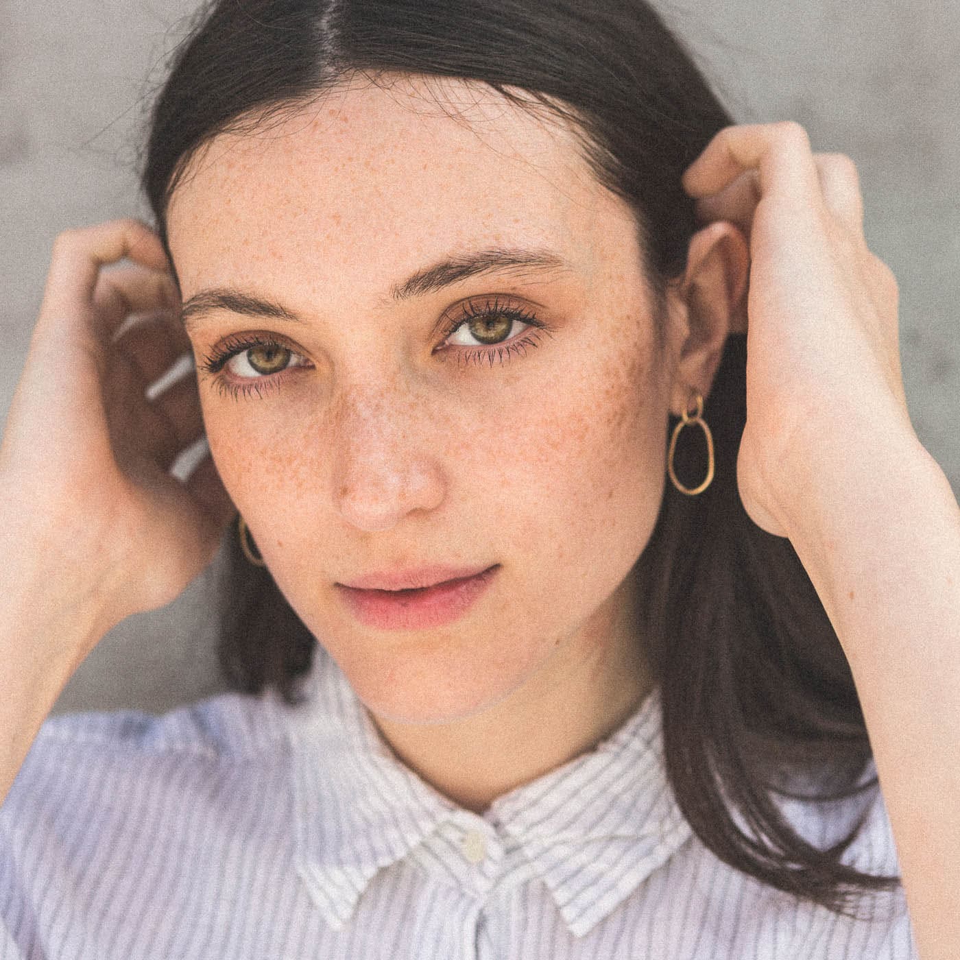 Davina Earrings - Image 3