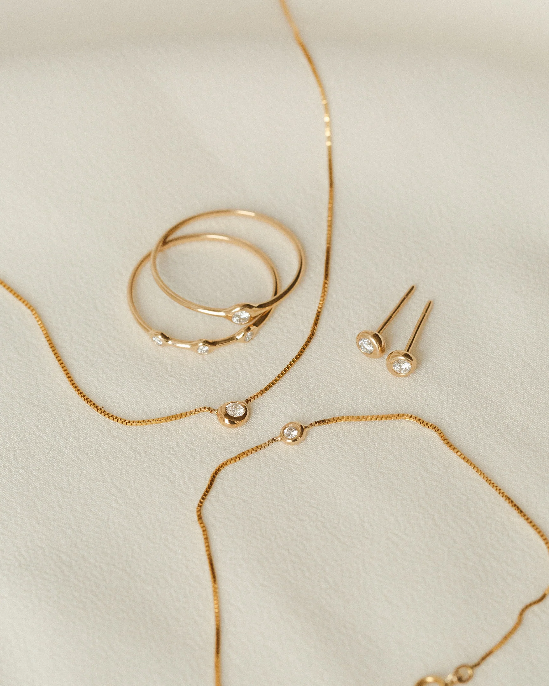 Gaia Diamond Trilogy Ring - Image 4