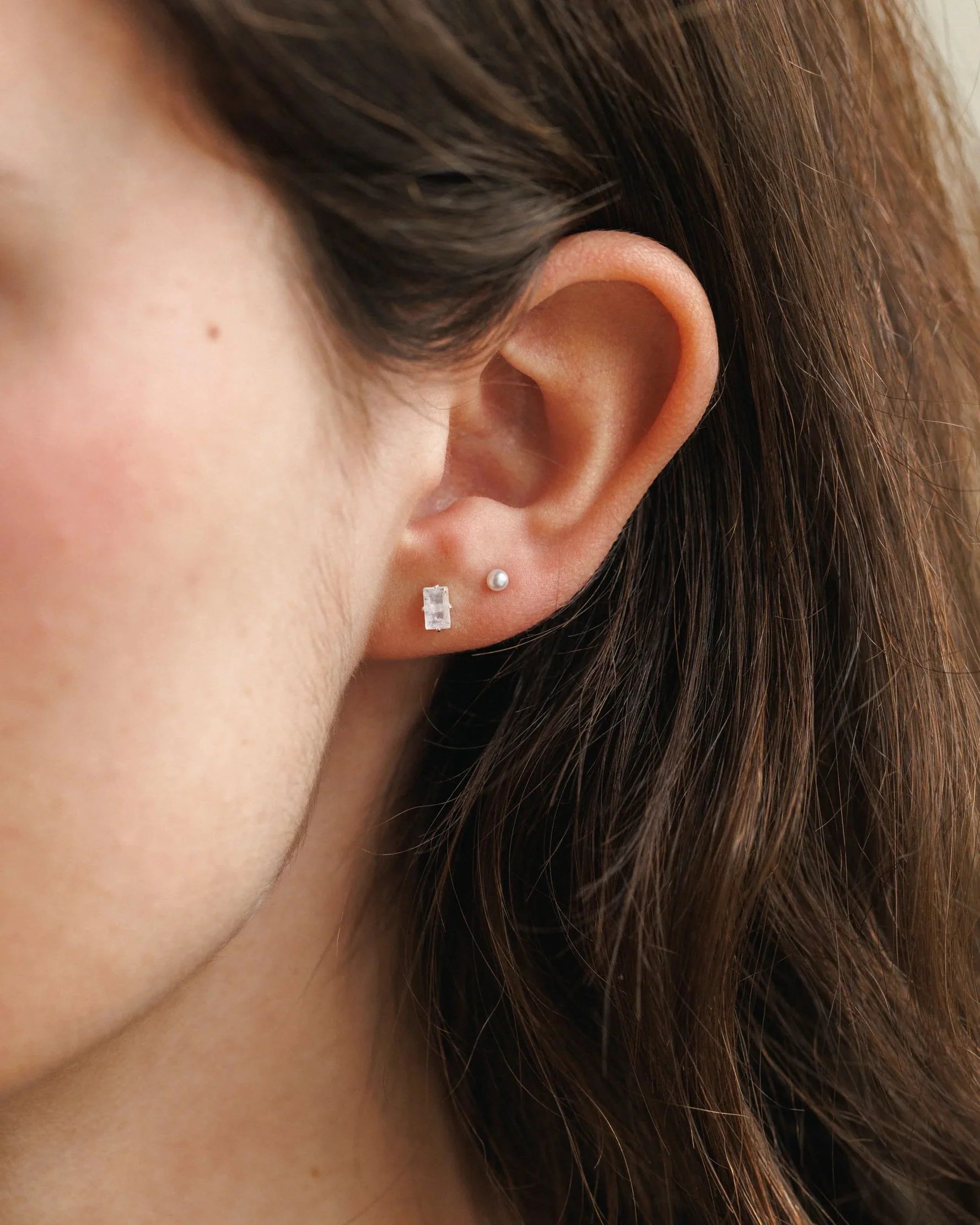 Grand Baguette Studs - Image 4