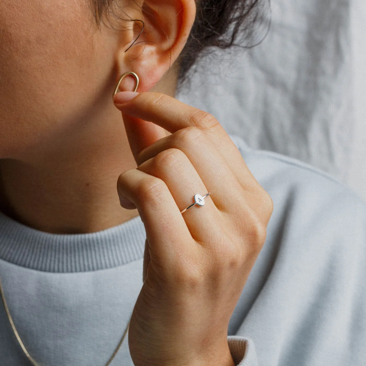 Kiki Oval Ring - Image 3