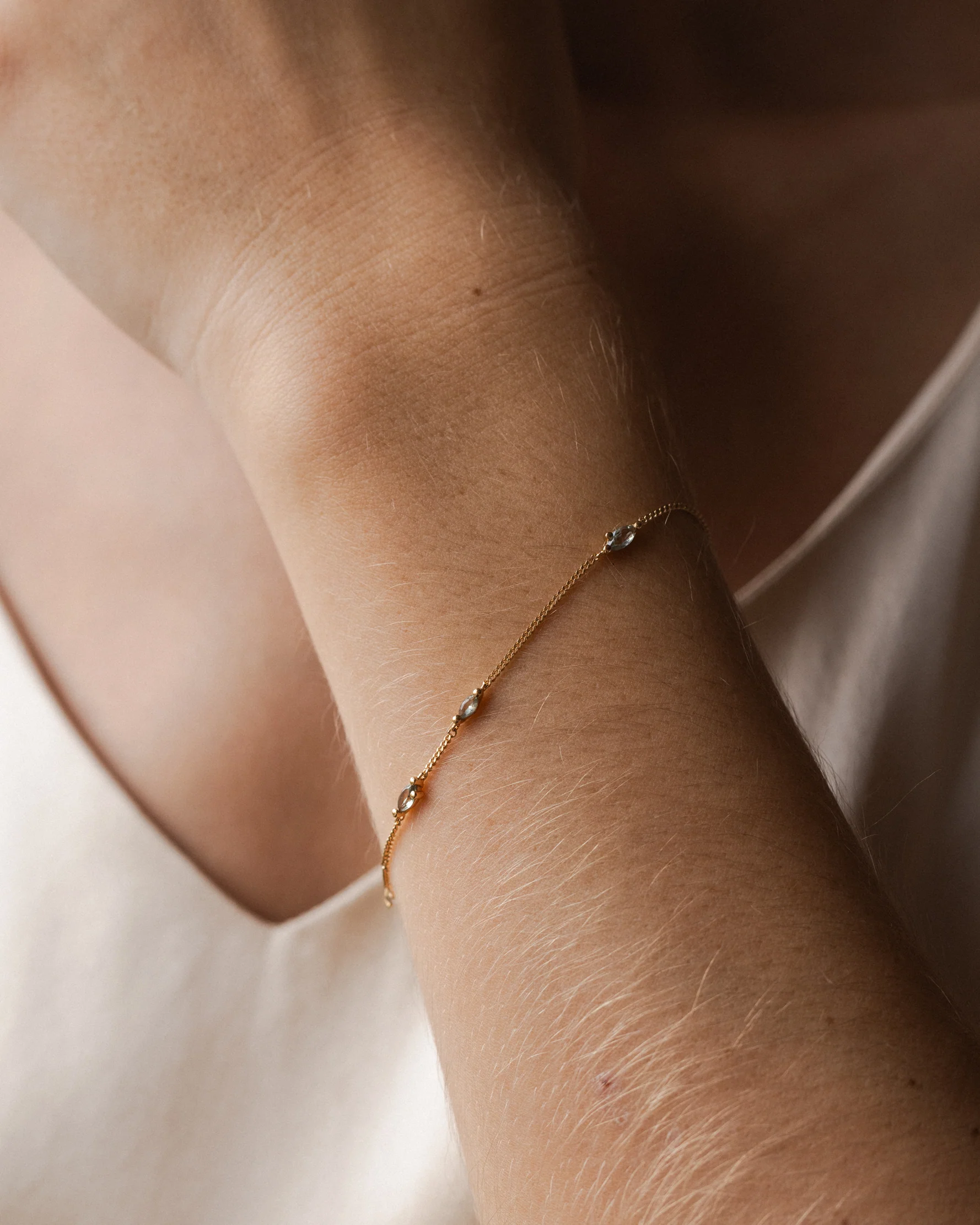 Leaflet Bracelet - Image 8