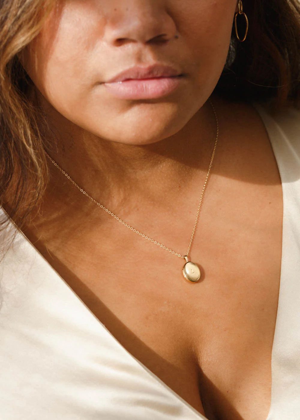 Oval Locket Necklace - Image 13