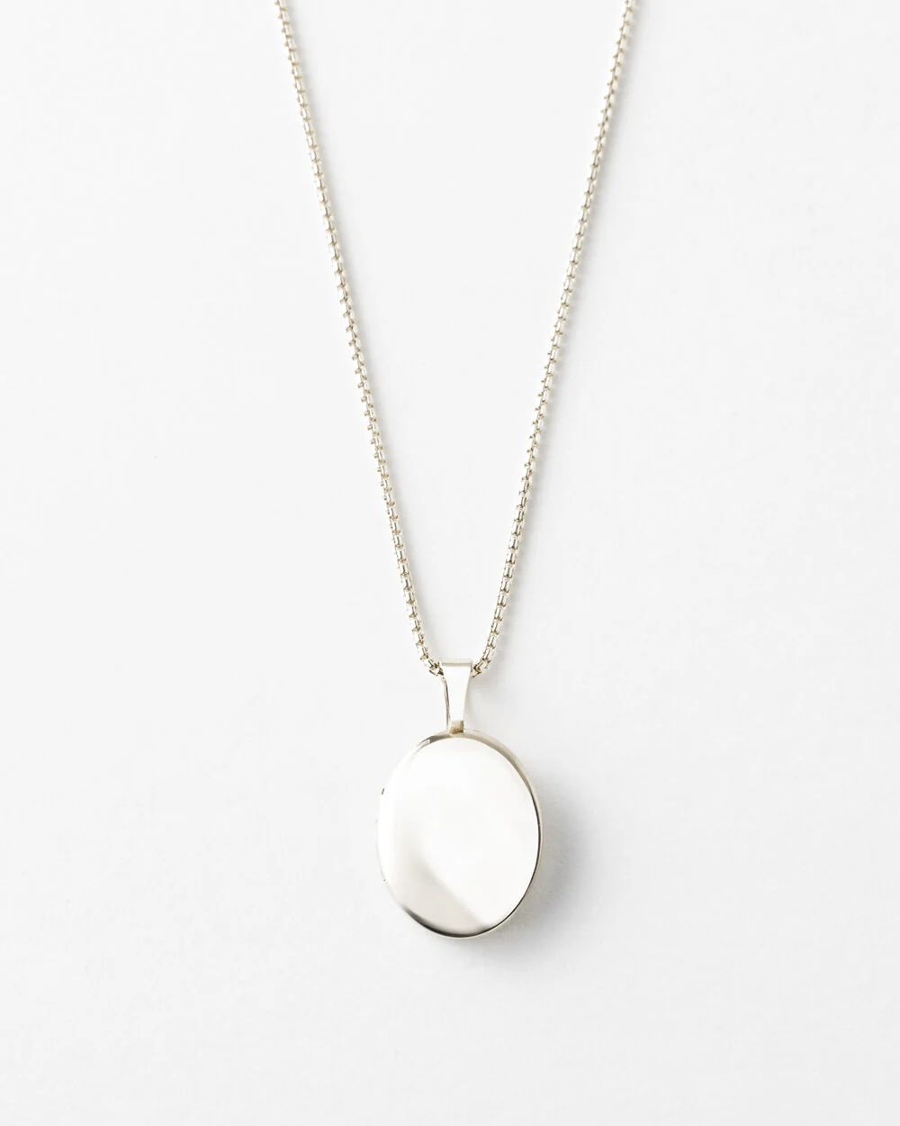 Oval Locket Necklace - Image 6