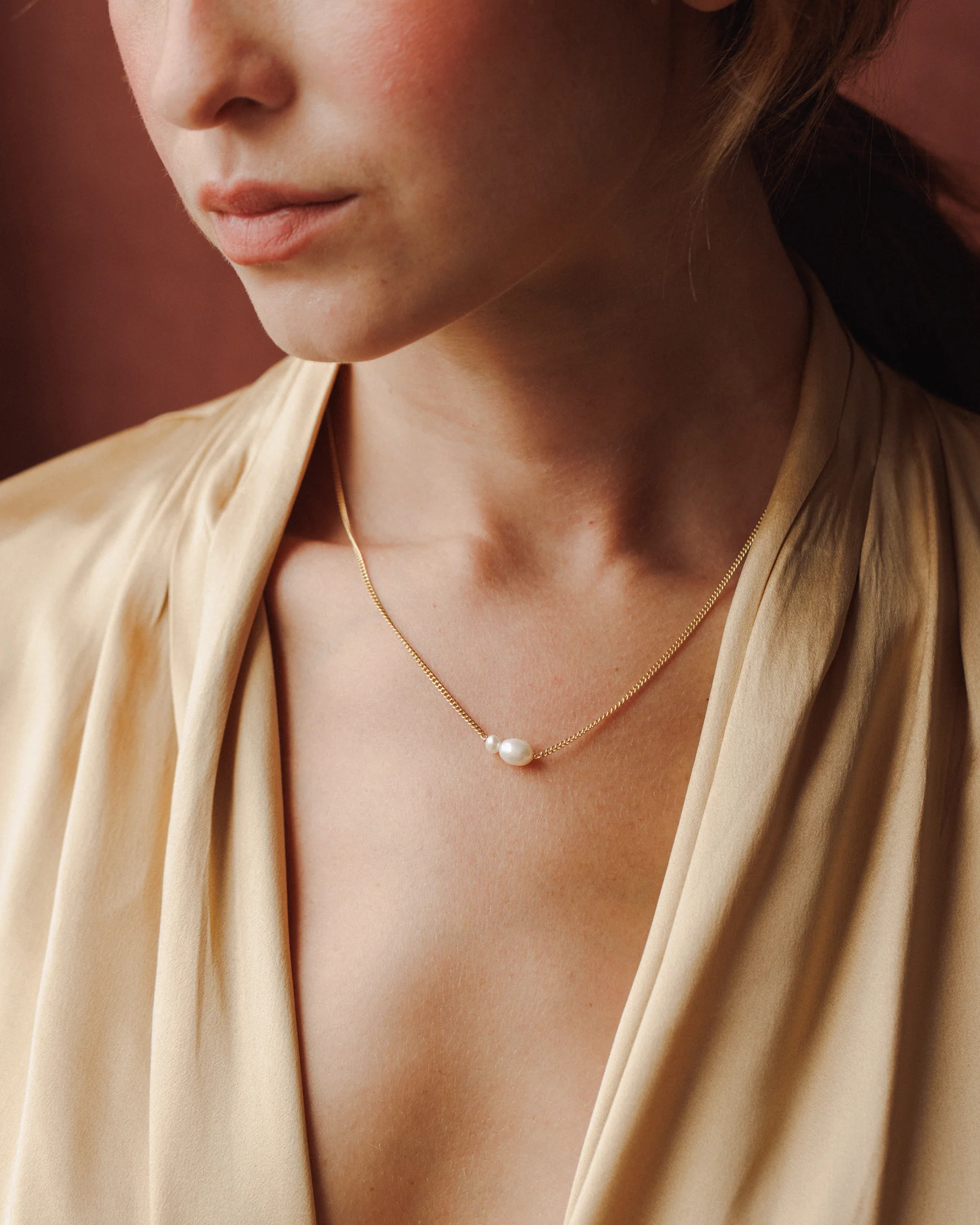 Pearl Bubble Necklace - Image 3