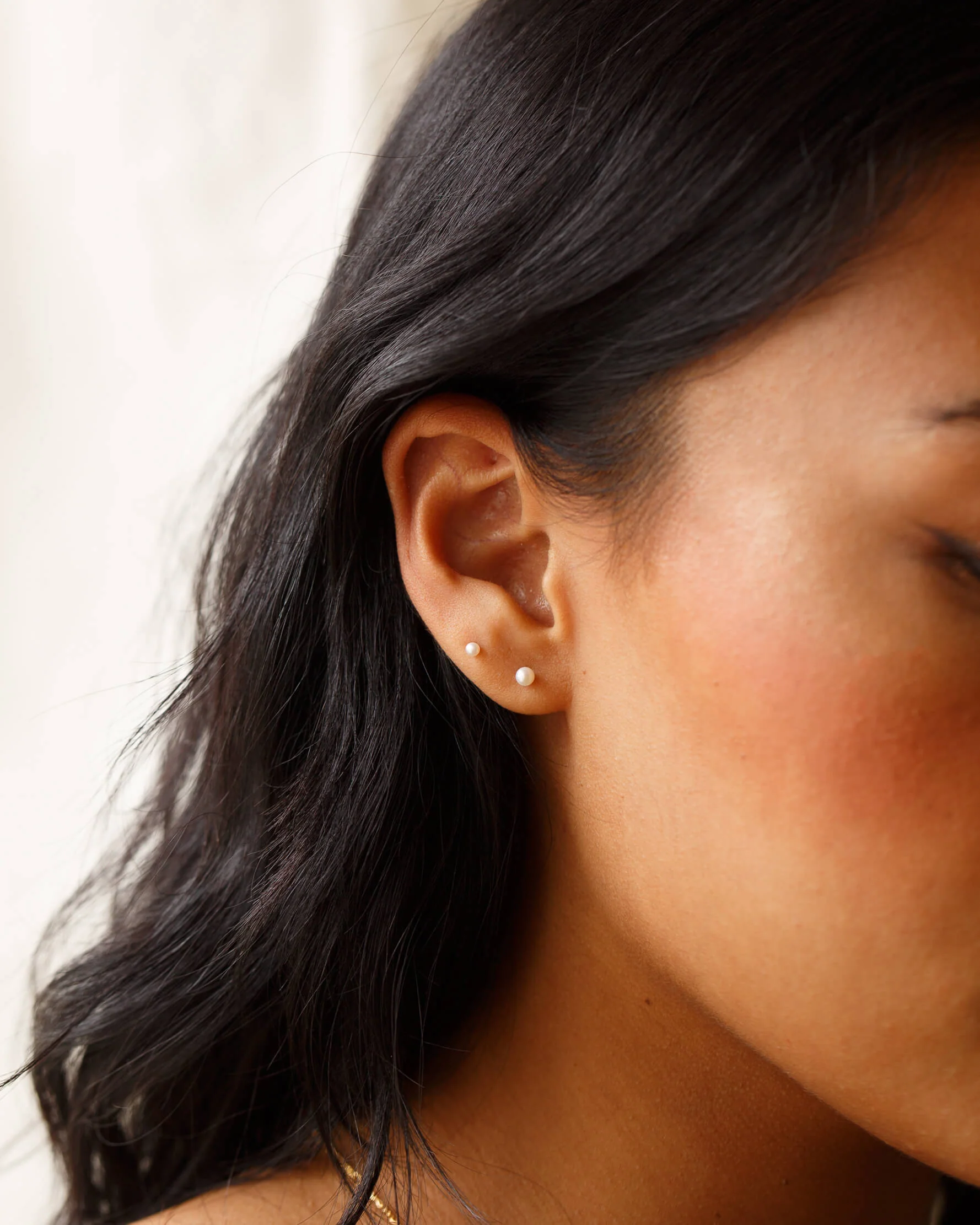 Pearl Studs - Image 3