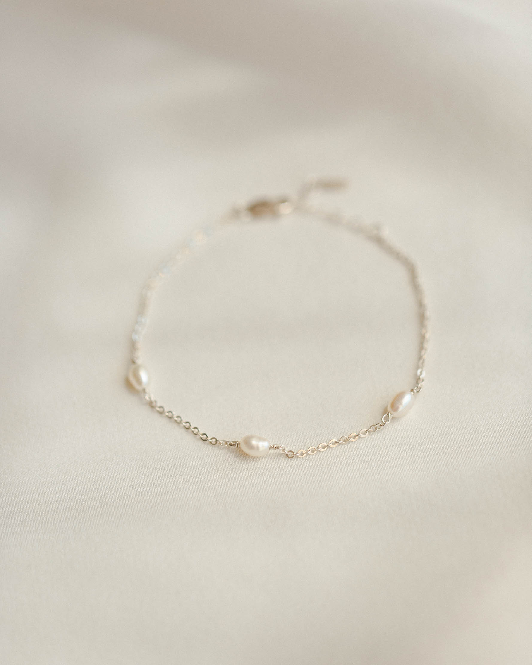 Trinity Pearl Bracelet - Image 4